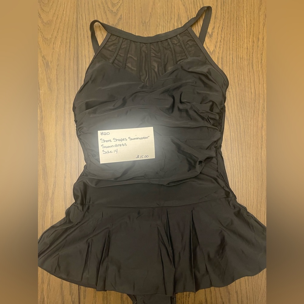 Shore shapes swimwear, full piece, very slimming, swim dress, size 14.